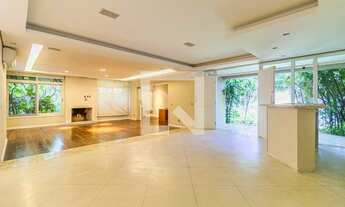 Imagem: Casa à Venda - Alto de Pinheiros, 4 Quartos