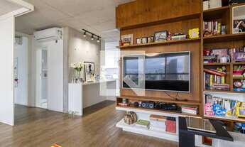 Imagem 3: Apartamento à Venda - Vila Olímpia, 2 Quartos, 74 m2