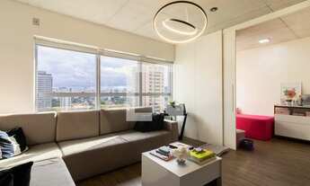 Imagem 4: Apartamento à Venda - Vila Olímpia, 2 Quartos, 74 m2