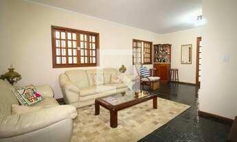 Imagem 3: Casa à Venda - Sumaré, 3 Quartos, 250 m2