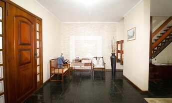 Imagem 7: Casa à Venda - Sumaré, 3 Quartos, 250 m2