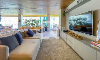 Imagem 1: Apartamento à Venda - Jardim Paulista, 3 Quartos, 271 m2