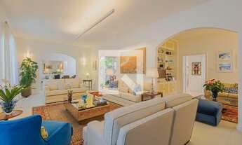 Imagem: Casa à Venda - Alto de Pinheiros, 3 Quartos