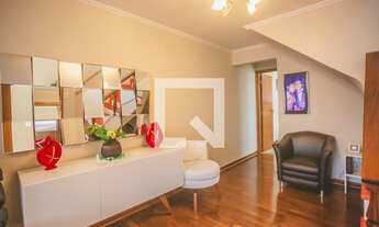 Imagem 2: Casa à Venda - Planalto Paulista, 3 Quartos, 250 m2