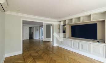 Imagem 2: Casa à Venda - Pacaembu, 4 Quartos, 520 m2