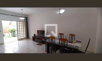 Imagem: Casa à Venda - Jardim Nadir, 2 Quartos