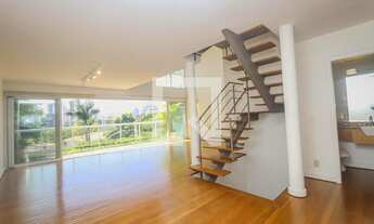 Imagem: Casa à Venda - Real Parque, 3 Quartos