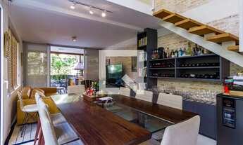 Imagem: Casa à Venda - Real Parque, 3 Quartos