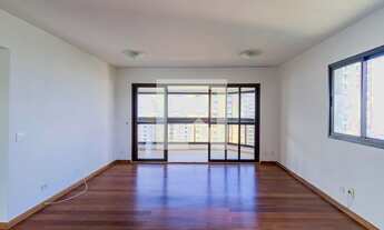 Imagem 2: Apartamento à Venda - Panamby, 4 Quartos, 245 m2