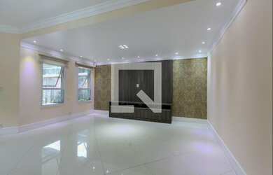 Imagem 2: Casa à Venda - Vila Jacuí, 5 Quartos, 600 m2