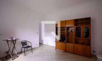 Imagem: Casa à Venda - Bosque da Saúde, 3 Quartos