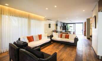 Imagem 2: Casa à Venda - Vila Nova Conceição, 3 Quartos, 275 m2