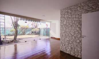 Imagem: Casa à Venda - Bosque da Saúde, 5 Quartos