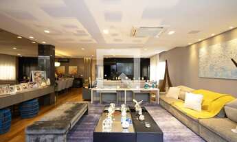 Imagem: Casa à Venda - Tucuruvi, 5 Quartos, 650