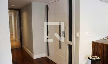 Imagem 2: Apartamento à Venda - Moema, 3 Quartos, 210 m2