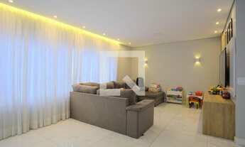 Imagem 2: Casa à Venda - Vila Carrão, 3 Quartos, 540 m2