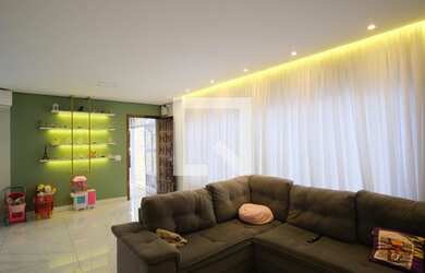 Imagem 3: Casa à Venda - Vila Carrão, 3 Quartos, 540 m2