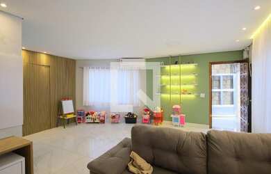 Imagem 4: Casa à Venda - Vila Carrão, 3 Quartos, 540 m2