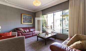 Imagem 2: Casa à Venda - Bosque da Saúde, 4 Quartos, 180 m2