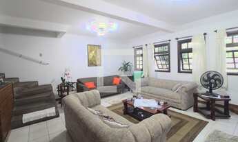 Imagem 2: Casa à Venda - Interlagos, 4 Quartos, 134 m2