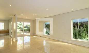 Imagem: Casa à Venda - Moema, 2 Quartos, 330 m2