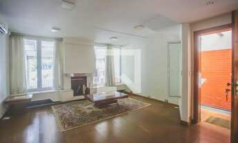 Imagem: Casa à Venda - Planalto Paulista, 3 Quartos