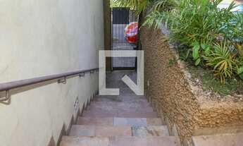 Imagem: Casa à Venda - Perdizes, 6 Quartos, 250