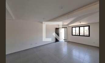 Imagem 4: Casa à Venda - Água Fria, 3 Quartos, 212 m2