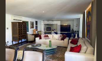 Imagem 3: Apartamento à Venda - Santa Cecília, 3 Quartos, 251 m2