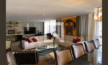 Imagem 2: Apartamento à Venda - Santa Cecília, 3 Quartos, 251 m2