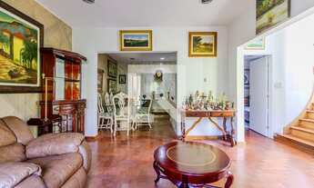 Imagem: Casa à Venda - Sumaré, 3 Quartos, 220