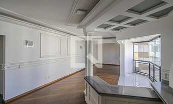 Imagem 3: Apartamento à Venda - Aclimação, 3 Quartos, 177 m2