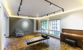 Imagem 2: Apartamento à Venda - Higienópolis, 3 Quartos, 242 m2