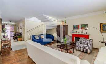 Imagem: Casa à Venda - Alto de Pinheiros, 3 Quartos