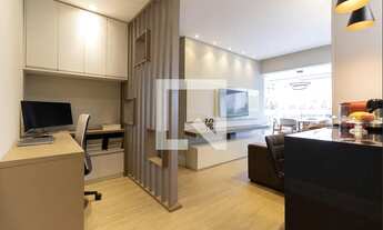 Imagem 1: Apartamento à Venda - Aclimação, 2 Quartos, 74 m2