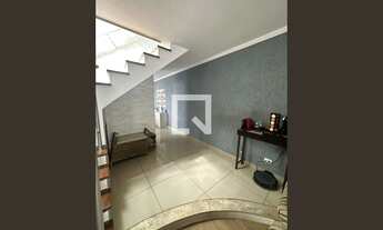 Imagem 2: Casa à Venda - Vila das Mercês, 3 Quartos, 250 m2