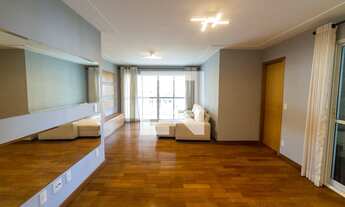 Imagem: Apartamento à Venda - Saúde, 3 Quartos