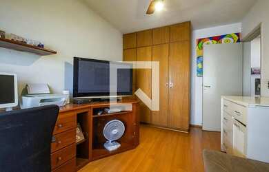 Imagem 15: Casa à Venda - Jardim Paulistano, 3 Quartos, 250 m2