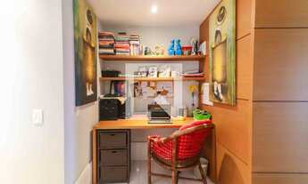 Imagem 4: Apartamento à Venda - Jardim Éster Yolanda, 3 Quartos, 134 m2