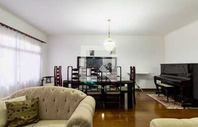 Imagem 6: Casa à Venda - Vila Jacuí, 3 Quartos, 300 m2