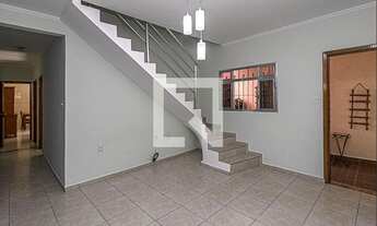 Imagem: Casa à Venda - Vila Liviero, 4 Quartos