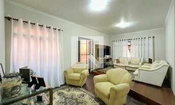 Imagem: Casa à Venda - Piqueri, 3 Quartos, 349