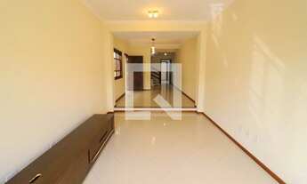 Imagem 3: Casa à Venda - Cidade São Francisco , 3 Quartos, 168 m2