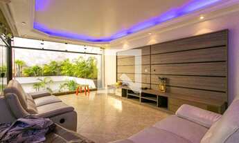 Imagem: Casa à Venda - Vila Carrão, 3 Quartos