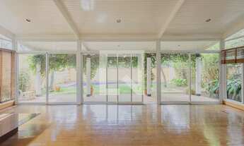 Imagem: Casa à Venda - Alto de Pinheiros, 4 Quartos