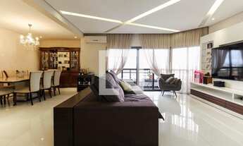 Imagem: Apartamento à Venda - Vila Jacuí, 3 Quartos