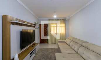 Imagem: Casa à Venda - Artur Alvim, 3 Quartos