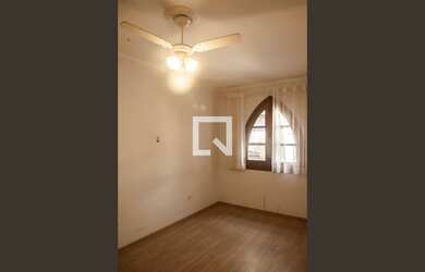 Imagem 12: Casa à Venda - Planalto Paulista, 3 Quartos, 250 m2