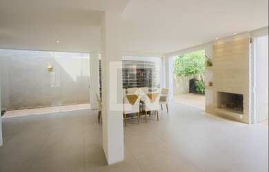 Imagem 2: Casa à Venda - Chácara Santo Antonio, 4 Quartos, 390 m2