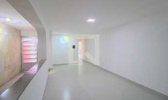 Imagem 4: Casa à Venda - Interlagos, 3 Quartos, 229 m2